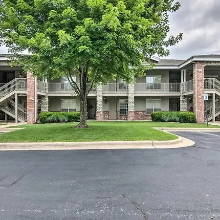 Modern Condo In Tuscany Place!